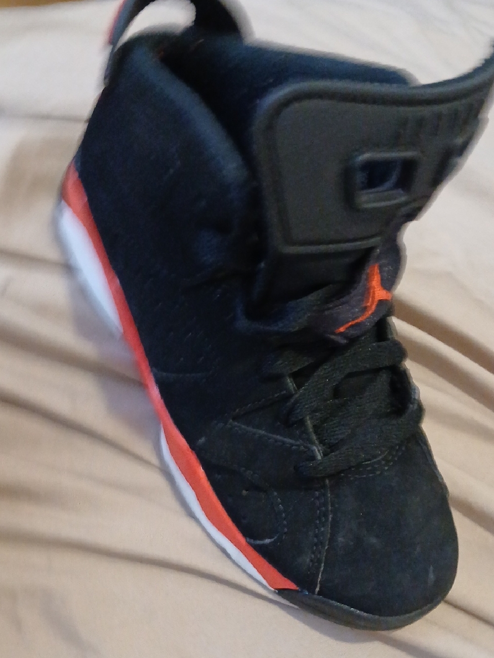 Nike Jordan Size 13C Kids Black and Red High-Top Sneaker (ONLY  RIGHT ONE)